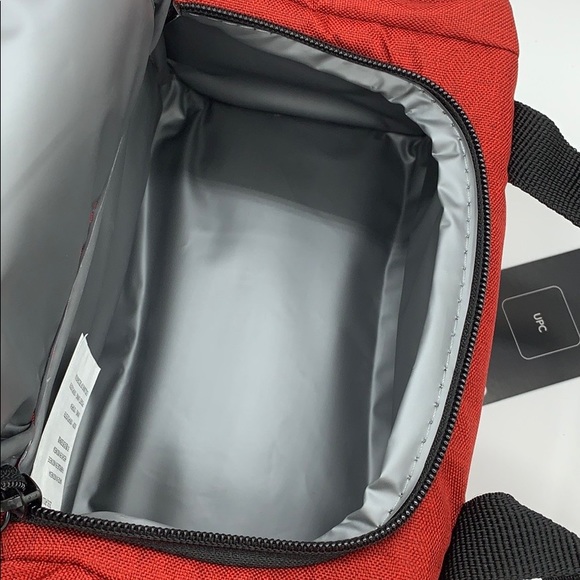 Nike Brasilia Fuel Pack - Picture 15 of 16